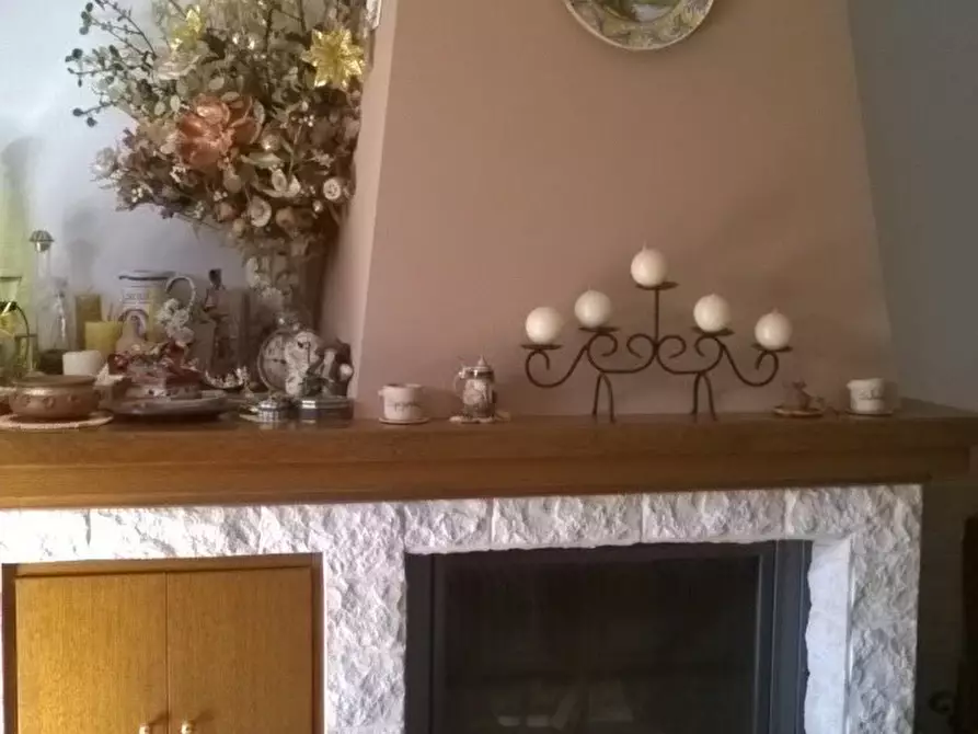 Immagine 38 di Villa in vendita  a Campli