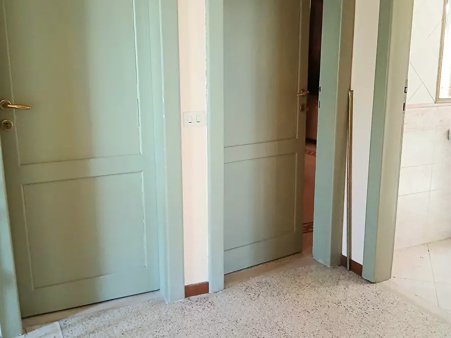 Immagine 79 di Casa indipendente in vendita  a Ancarano