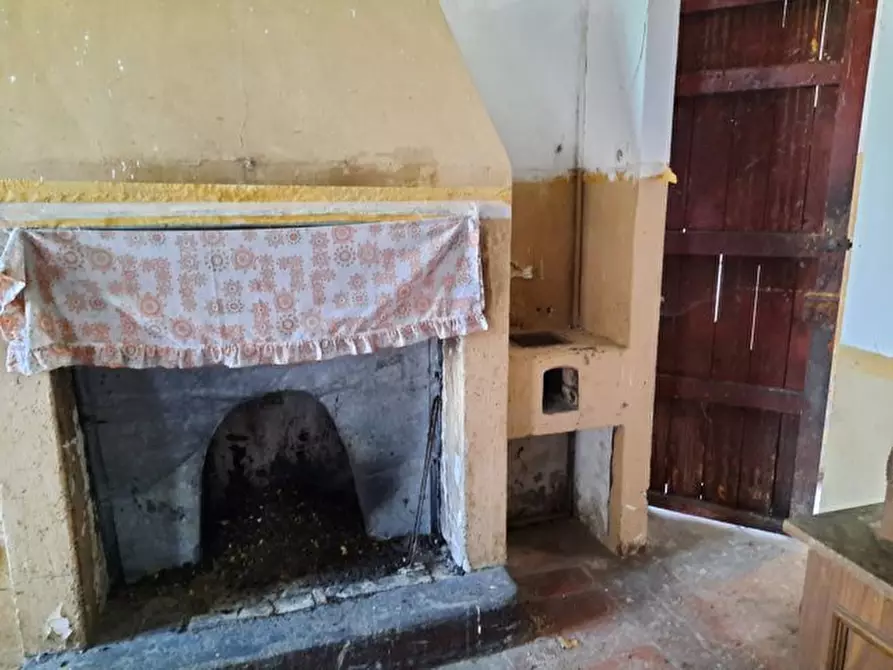 Immagine 31 di Rustico / casale in vendita  a Carassai