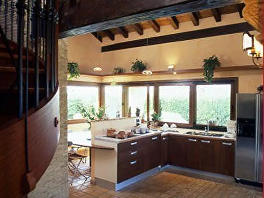 Immagine 9 di Casa indipendente in vendita  a Pineto