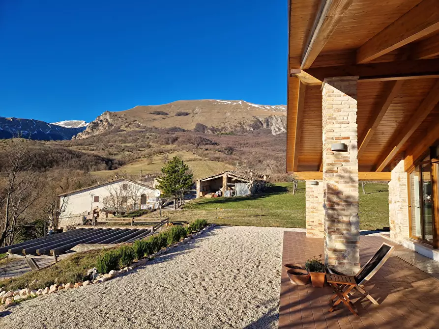 Immagine 12 di Rustico / casale in vendita  in VILLA CASALICCHIO s.n.c. a Amandola