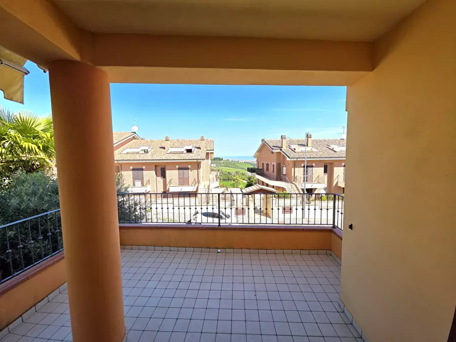 Immagine 8 di Casa indipendente in vendita  a Colonnella