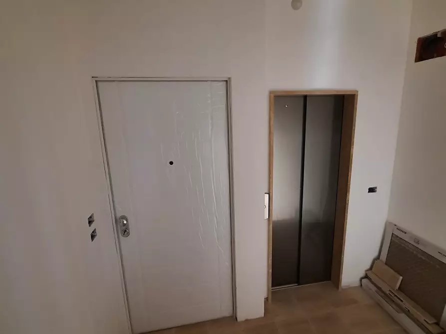 Immagine 7 di Appartamento in vendita  a Grottammare