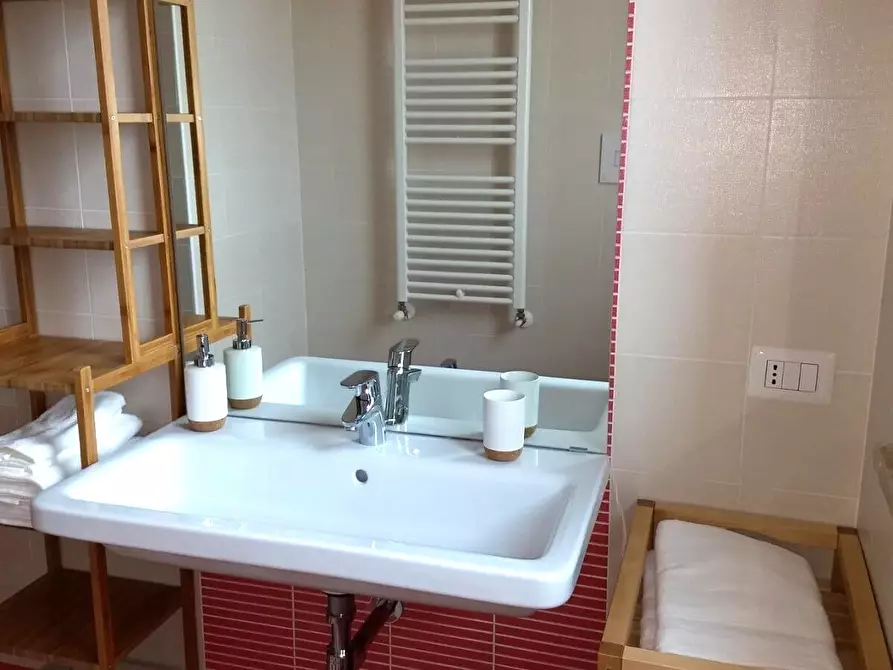 Immagine 14 di Appartamento in vendita  a Martinsicuro