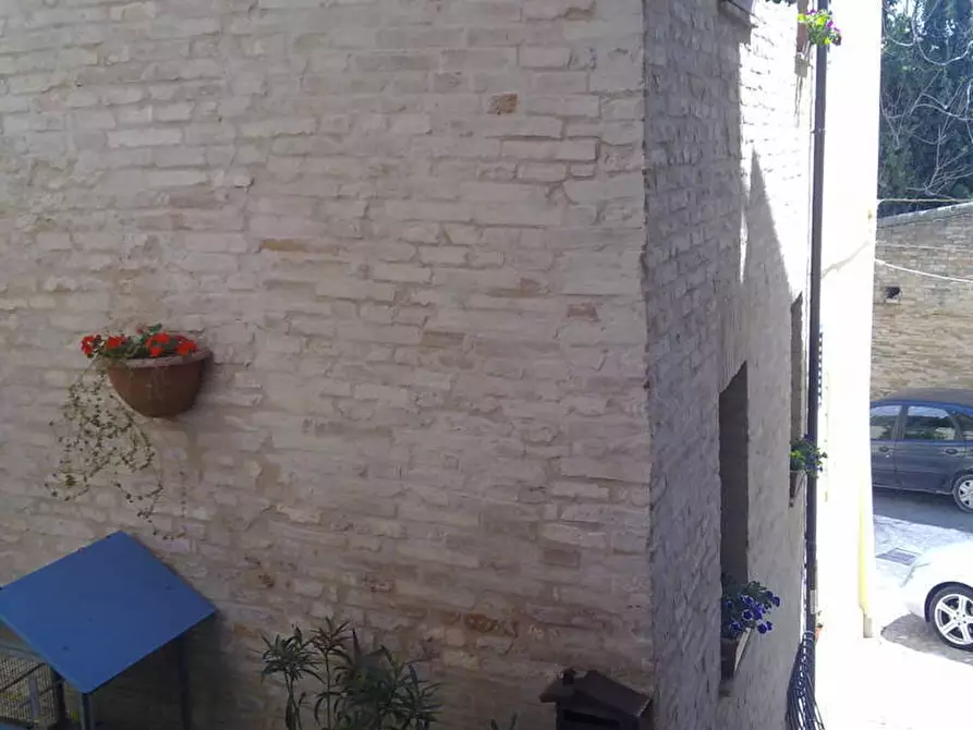 Immagine 2 di Casa indipendente in vendita  a Fermo