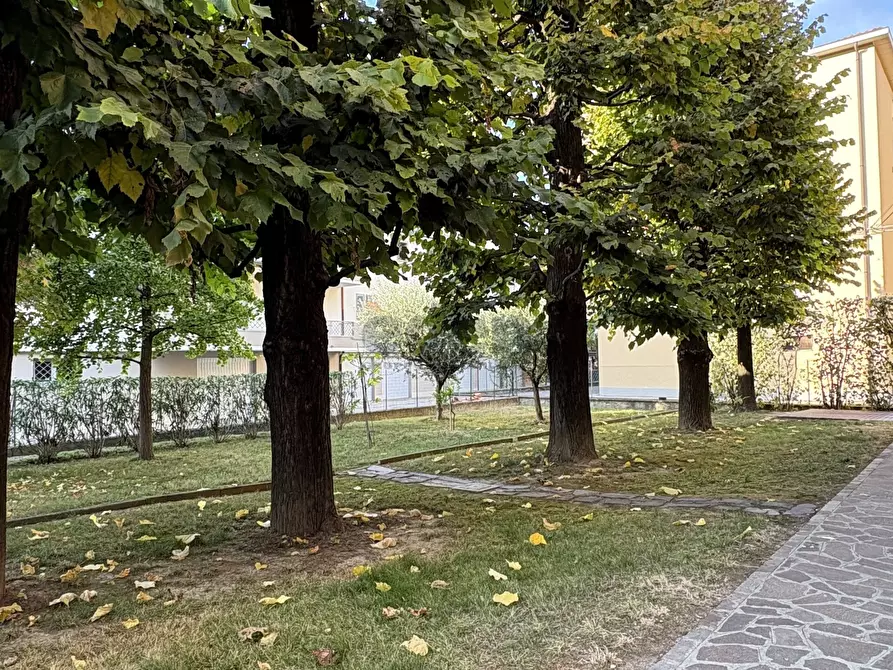 Immagine 7 di Casa trifamiliare in vendita  in Corso Martiri 242 a Castelfranco Emilia