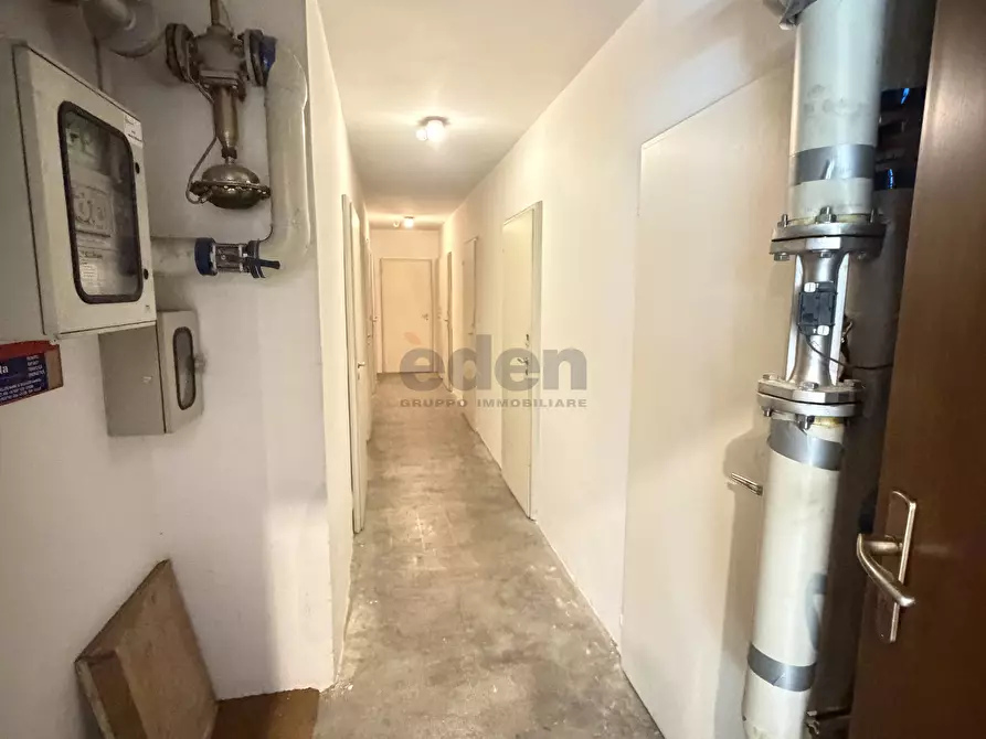 Immagine 47 di Quadrilocale in vendita  in Via Marie Curie 2 a Modena