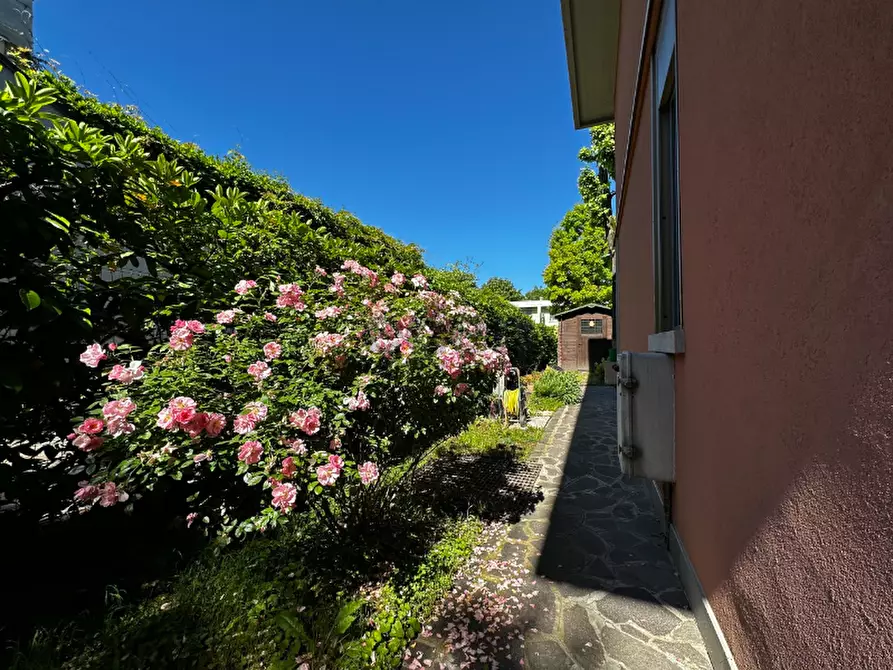 Immagine 8 di Villetta a schiera in vendita  in Via Albert Einstein 42 a Modena