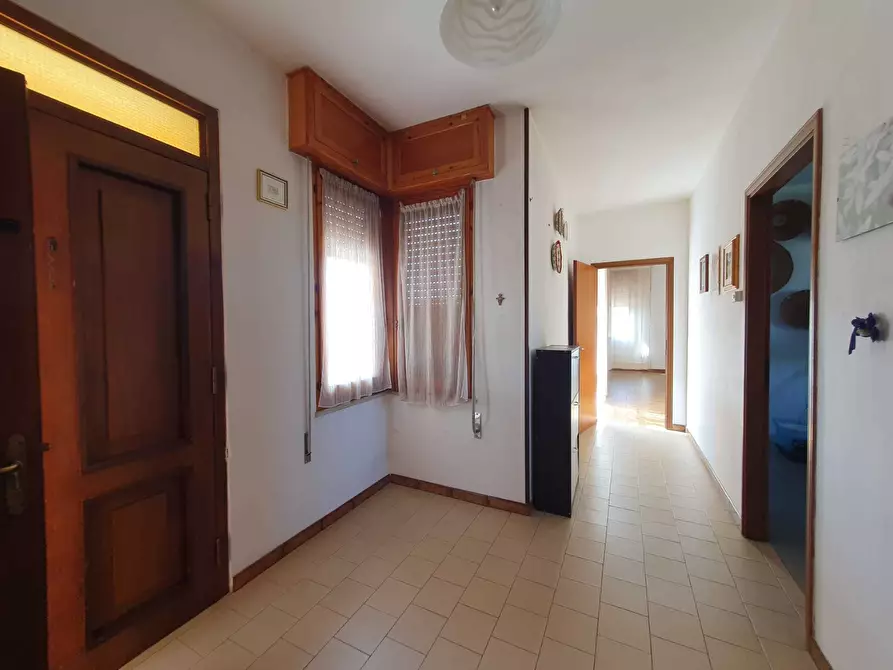 Immagine 8 di Appartamento in vendita  a Senorbì