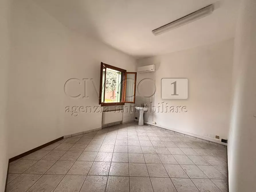 Immagine 7 di Appartamento in vendita  in Via Europa a Barbarano Mossano