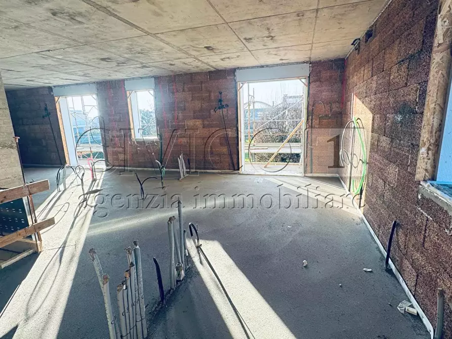 Immagine 13 di Villa in vendita  in Via Alessandro Volta a Curtarolo