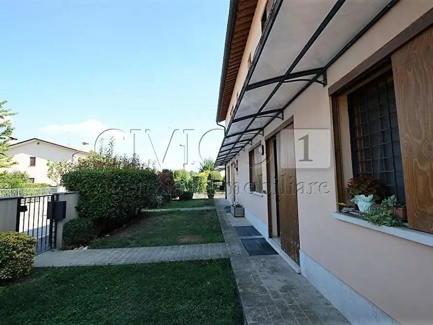 Immagine 1 di Casa indipendente in vendita  in Via Giorgione a Noventa Vicentina