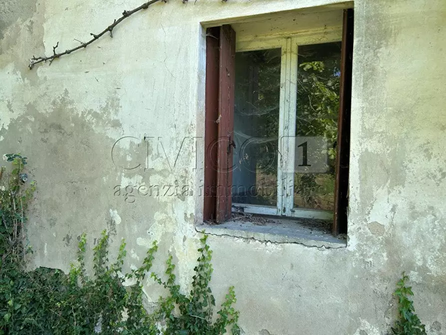 Immagine 9 di Rustico / casale in vendita  in Via Tavella 10 a Barbarano Mossano