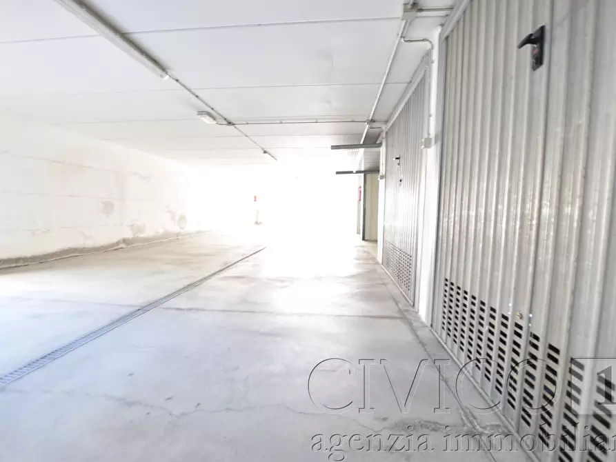 Immagine 3 di Garage in vendita  in Via Beato Pellegrino a Padova