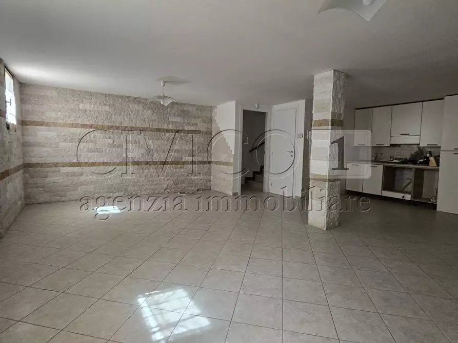 Immagine 27 di Casa bifamiliare in vendita  in via dei Fanti 164 a Torri Di Quartesolo