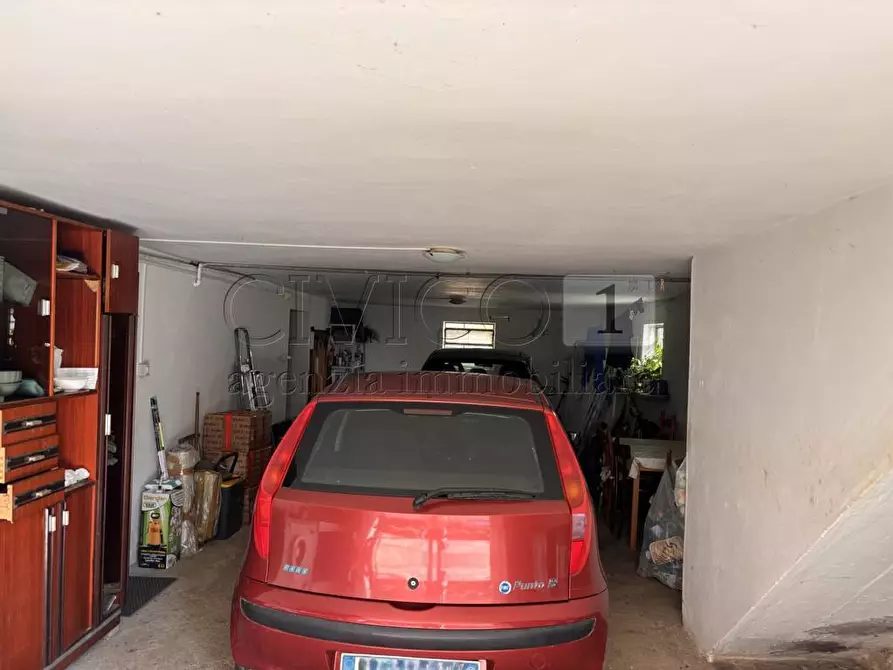 Immagine 15 di Appartamento in vendita  in Via Roma a Longare