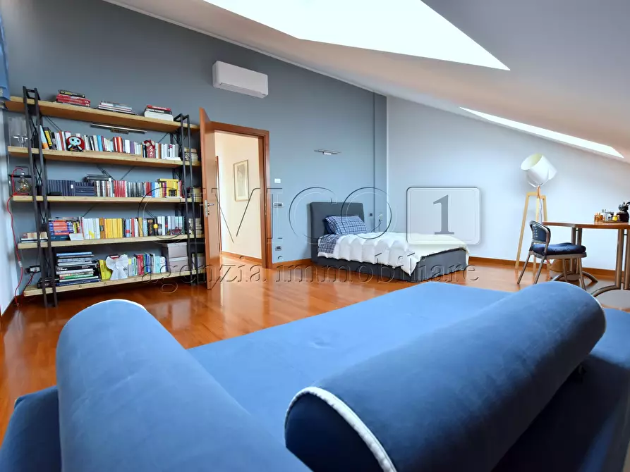 Immagine 33 di Villa in vendita  in Via Bolzano a Saonara