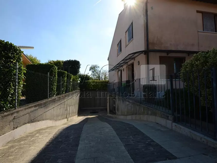 Immagine 37 di Casa indipendente in vendita  in Via Suor M. E. Andreoli 12 a Agugliaro