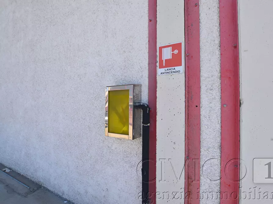 Immagine 8 di Attività artigianale in affitto  in Viale dell' Industria a Rubano