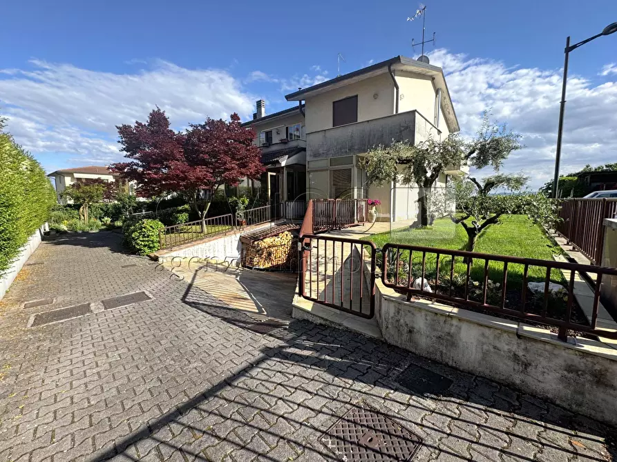 Immagine 30 di Villetta a schiera in vendita  in Via A. De Gasperi 30 a Bolzano Vicentino