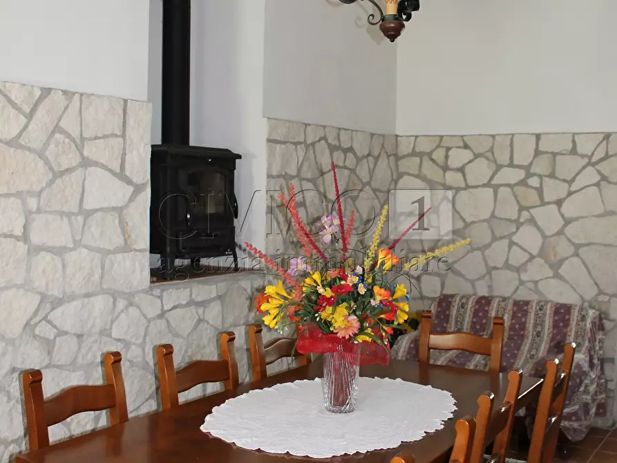 Immagine 32 di Villa in vendita  a Vicenza