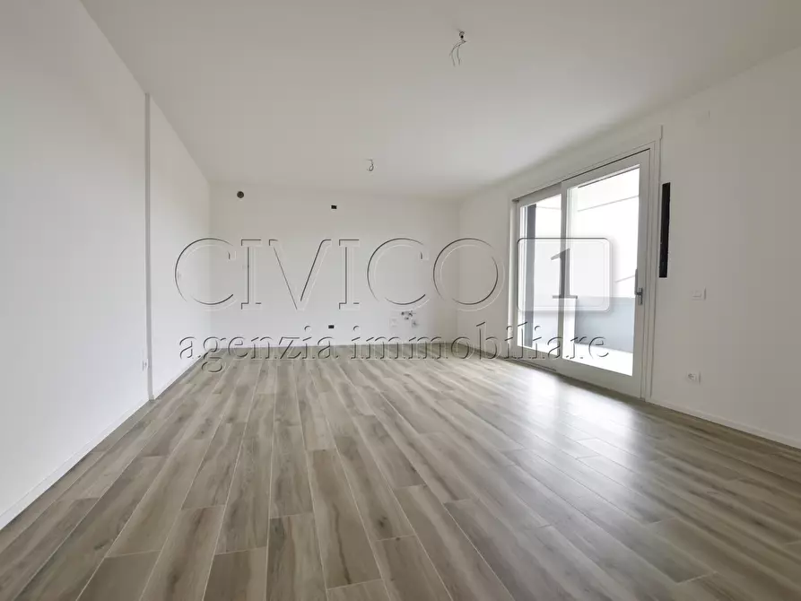 Immagine 2 di Appartamento in vendita  in Via Raggio di Sole a Padova