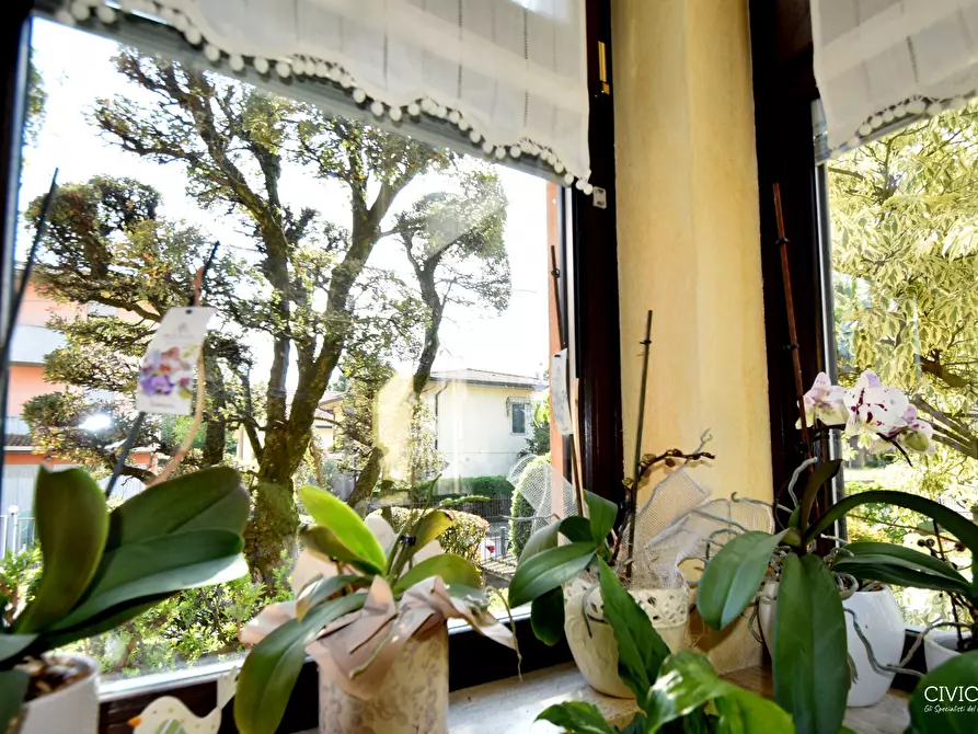 Immagine 7 di Villa in vendita  in Via Ancona 36 a Torri Di Quartesolo