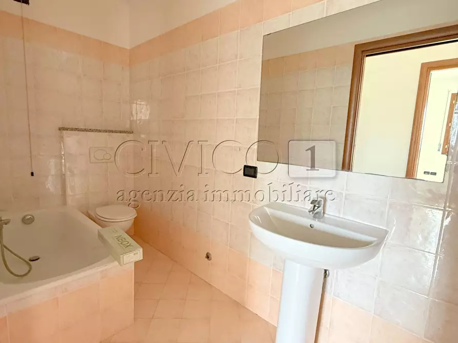 Immagine 18 di Appartamento in vendita  in Via dei Bersaglieri 72 a Torri Di Quartesolo