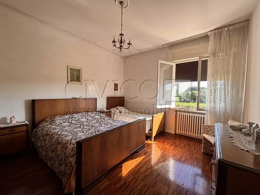 Immagine 7 di Appartamento in vendita  in Via Roma a Longare