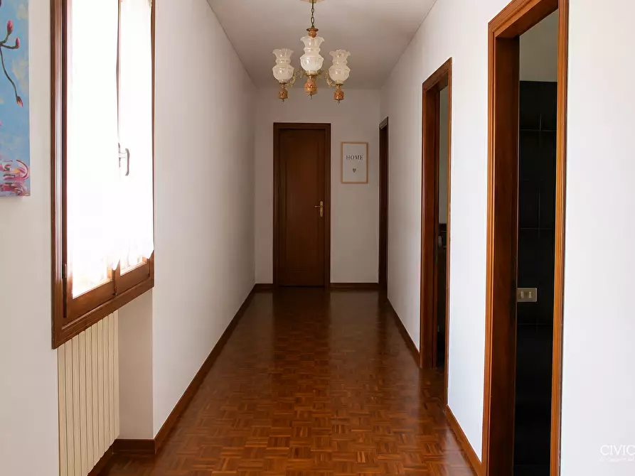 Immagine 6 di Casa indipendente in vendita  a Brendola