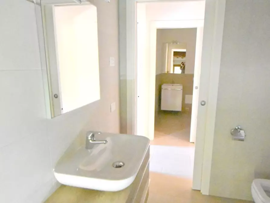 Immagine 18 di Casa bifamiliare in affitto  in Via Giuseppe Garibaldi 16/B a San Pietro In Gu