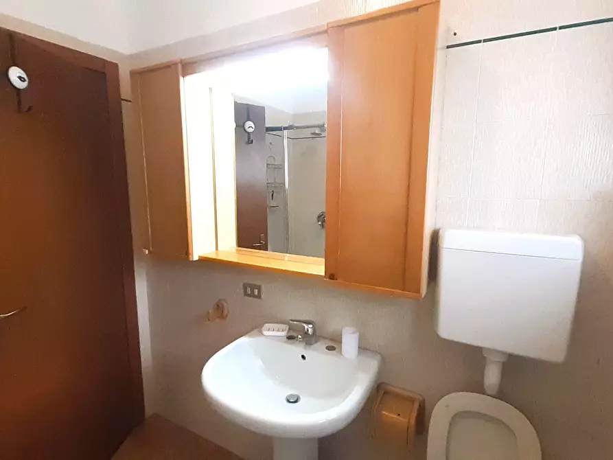 Immagine 6 di Monolocale in affitto  in Via A. Volta 31 a Daverio