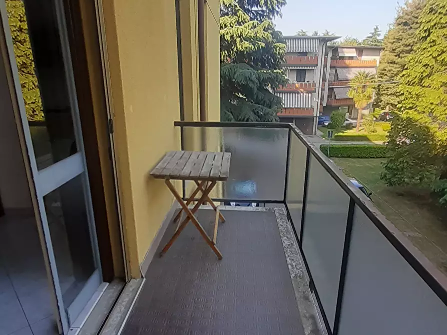 Immagine 12 di Trilocale in vendita  in Via Neruda 12 a Arsago Seprio