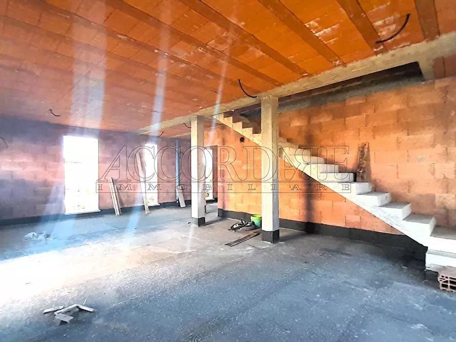 Immagine 2 di Casa indipendente in vendita  a Campodoro