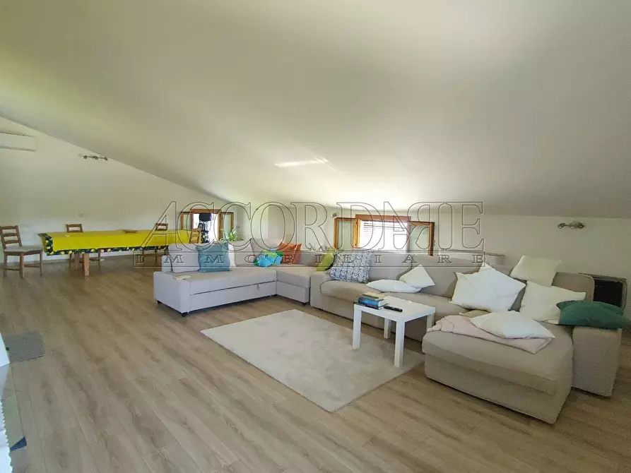 Immagine 21 di Casa bifamiliare in vendita  a Rubano