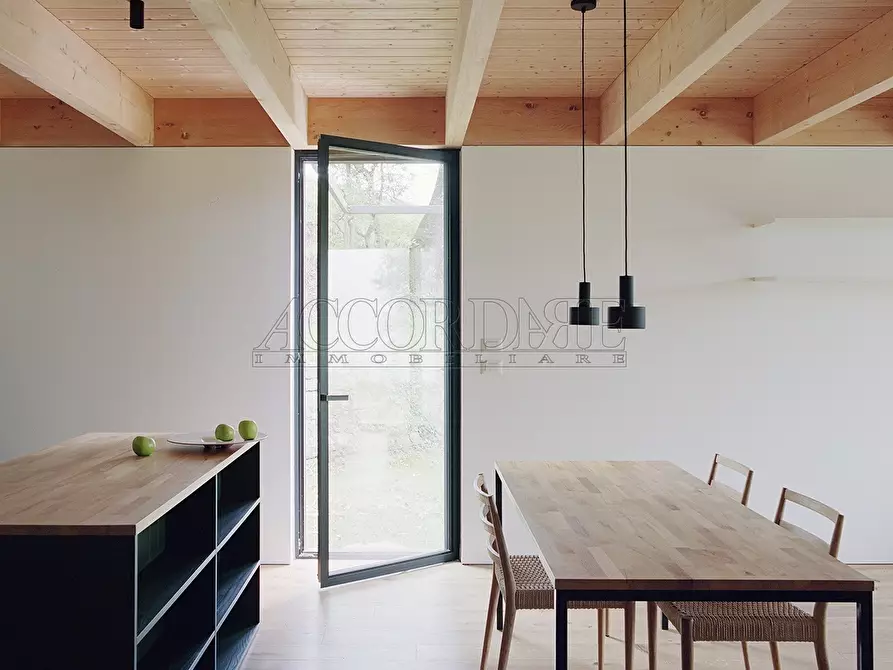 Immagine 8 di Casa indipendente in vendita  a Piazzola Sul Brenta