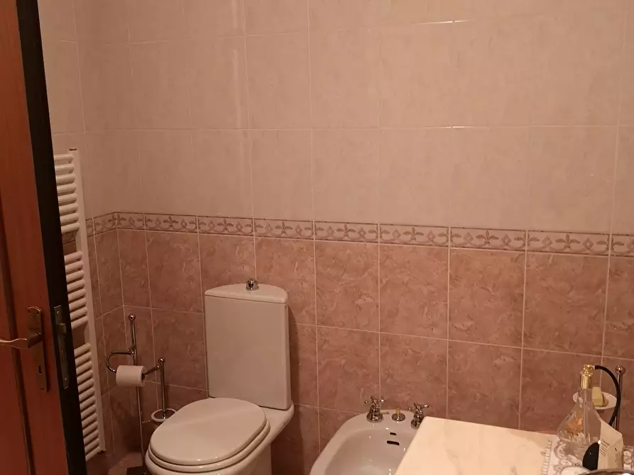 Immagine 8 di Appartamento in vendita  in Piazza Marco Tosini 1 a Castelnuovo Magra