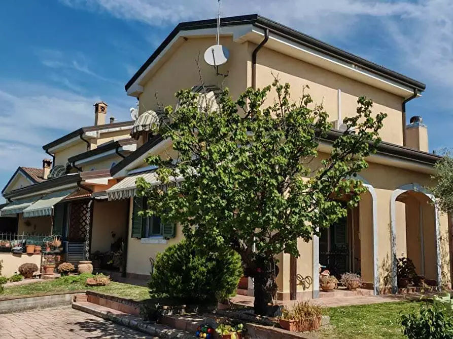 Immagine 14 di Casa semindipendente in vendita  in Via della Pace 24 a Castelnuovo Magra
