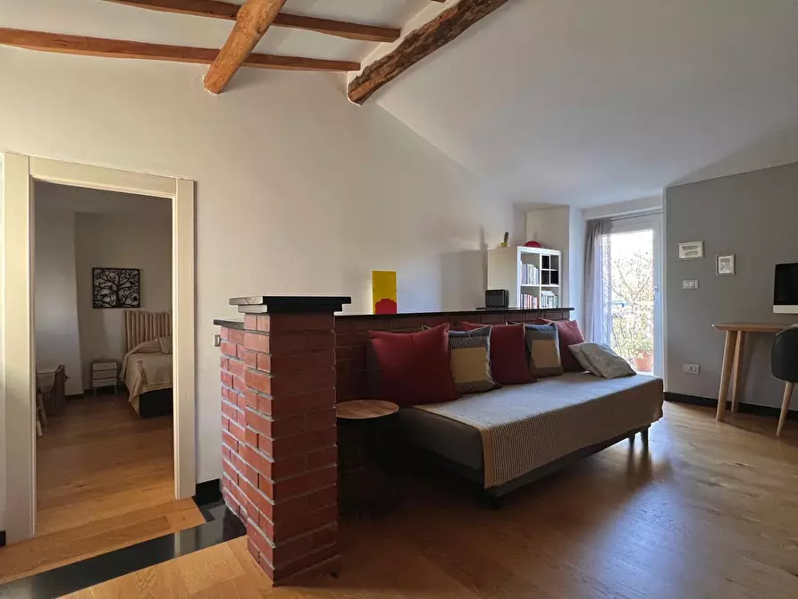 Immagine 19 di Casa bifamiliare in vendita  in Via Canale 193 a Castelnuovo Magra