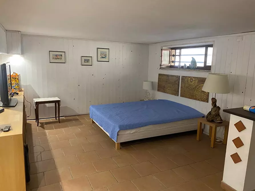 Immagine 18 di Casa semindipendente in vendita  in Via Tavolara 19 a Castelnuovo Magra