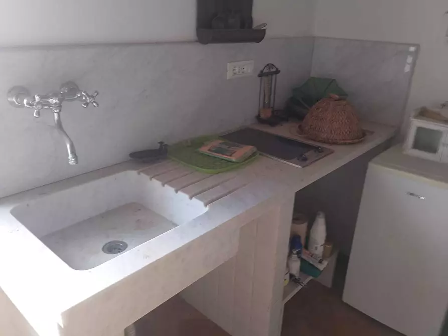 Immagine 30 di Rustico / casale in vendita  in Via Caffaggio 10 a Ameglia