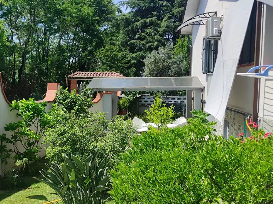 Immagine 21 di Casa semindipendente in vendita  in Via Dogana 23 a Ortonovo