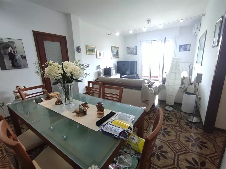 Immagine 1 di Appartamento in vendita  in Via XXV Aprile 23 a Ameglia