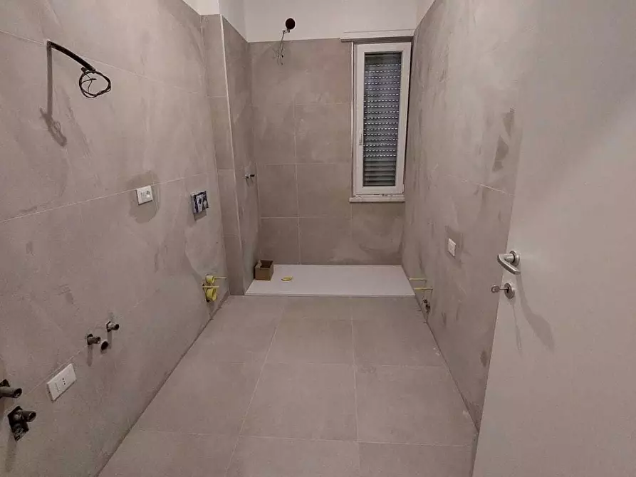 Immagine 15 di Casa semindipendente in vendita  in Strada Statale 1 262 a Ortonovo