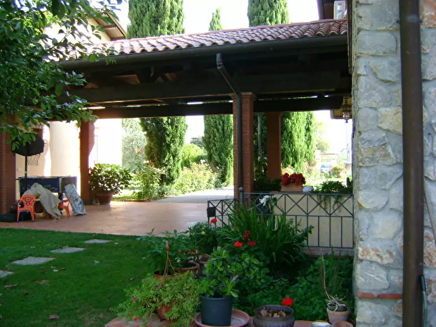 Immagine 18 di Villa in vendita  in Via Margubbio 15 a Ameglia