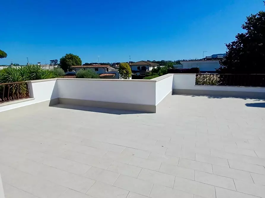 Immagine 12 di Villa in vendita  in Via Mediana Vecchia a San Felice Circeo