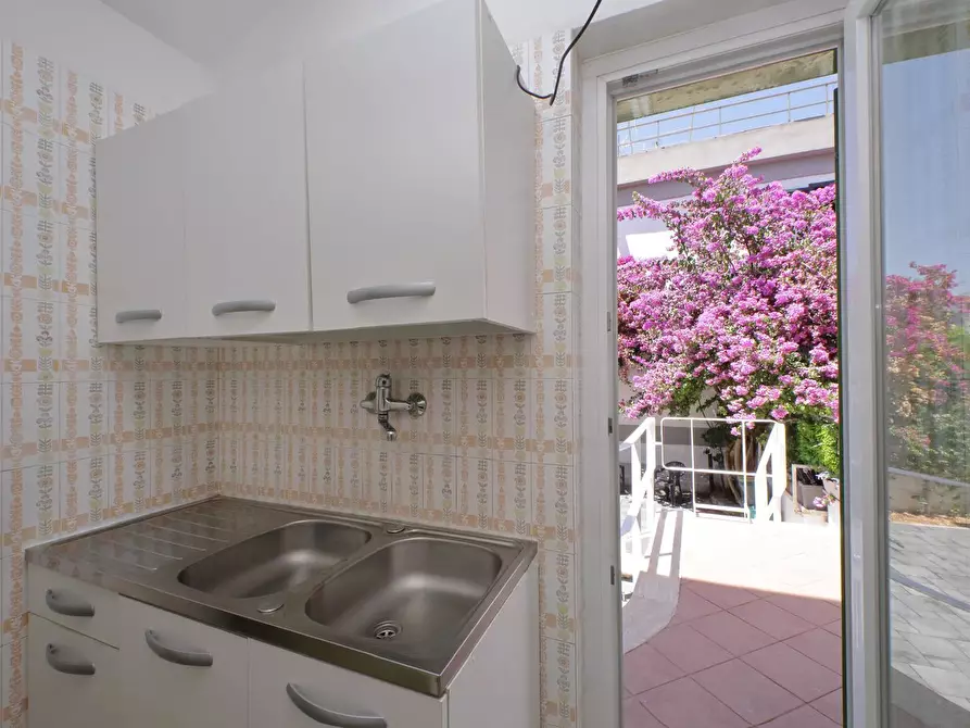 Immagine 8 di Casa bifamiliare in vendita  in Via San Felice Circeo 265 a San Felice Circeo