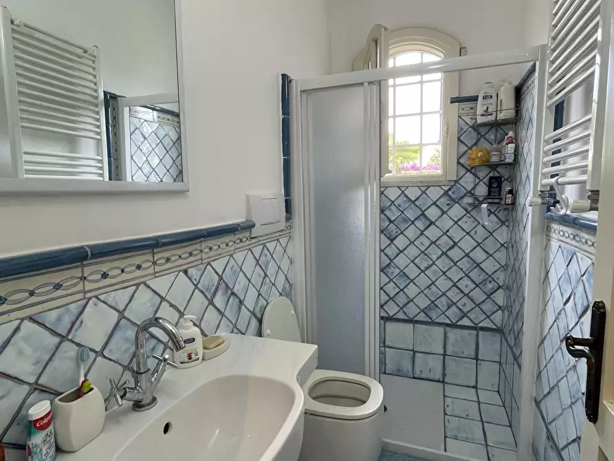 Immagine 26 di Villa in vendita  in via terracina 120 a San Felice Circeo