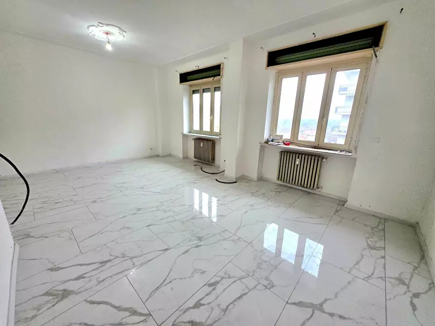 Immagine 6 di Pentalocale in vendita  in Viale Papa Giovanni XXIII 21 a Beinasco