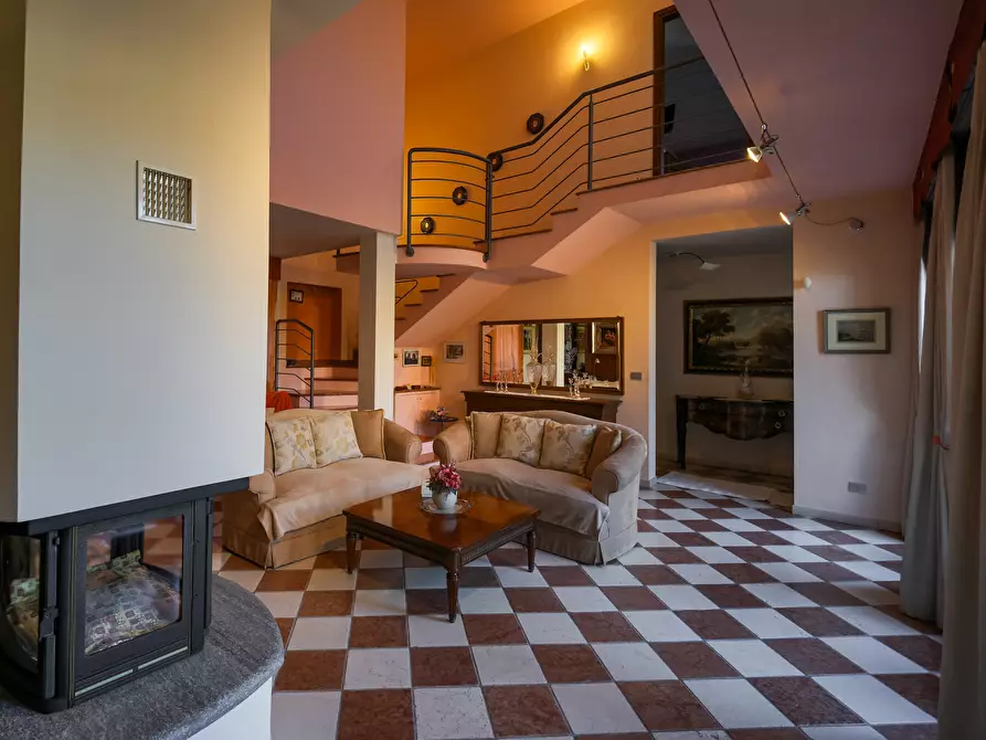 Immagine 9 di Rustico / casale in vendita  in Via Martiri della Libertà 28A a Beinasco